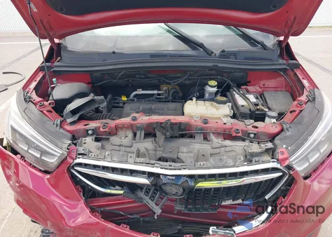 2018 Buick Encore Essence z USA, uszkodzony, nr VIN KL4CJCSB0JB526560